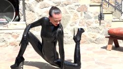 Contortion In The Rain – Watch4Fetish